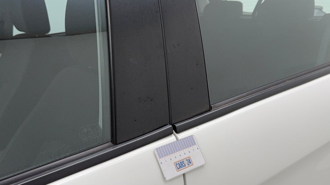 Doors Front LHS Lining broken / damaged