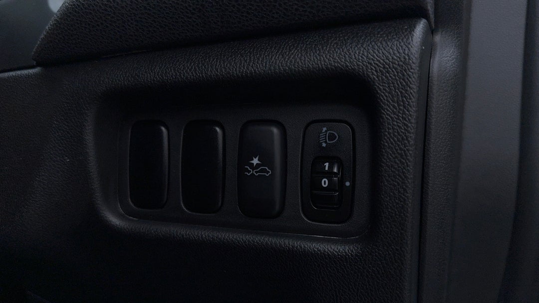 Utility Switches/Buttons