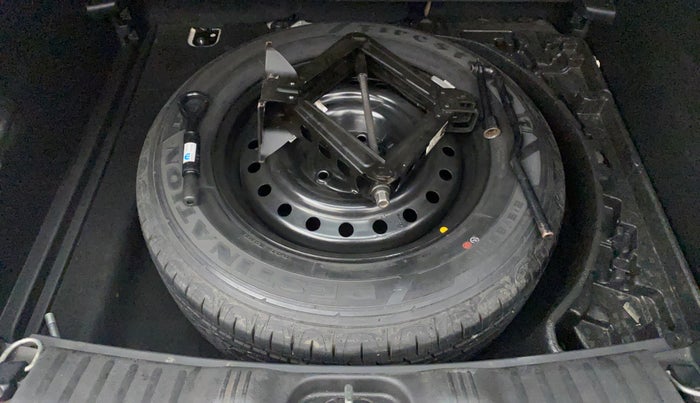 2017 Jeep Compass LONGITUDE 2.0 DIESEL, Diesel, Manual, 98,641 km, Spare Tyre