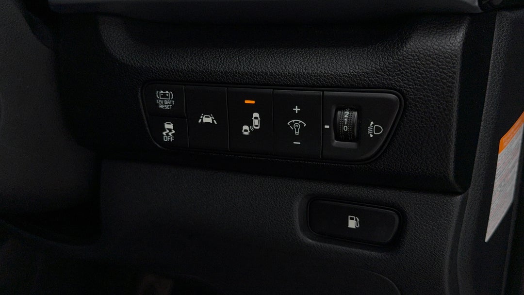 2021 Kia Niro Hev Sport (hybrid), Automatic, 85101 km, Utility Switches/Buttons