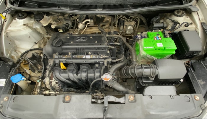 2014 Hyundai Verna FLUIDIC 1.6 VTVT SX, Petrol, Manual, 94,348 km, Open Bonet