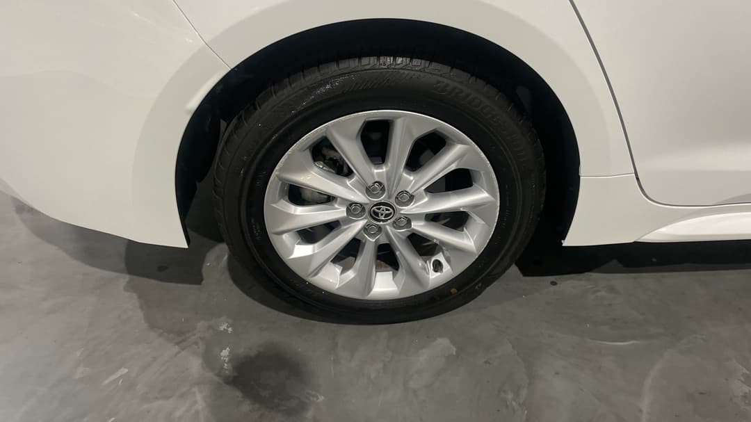 2021 Toyota Corolla Ascent Sport, Automatic, 47695 km, Right Rear Wheel