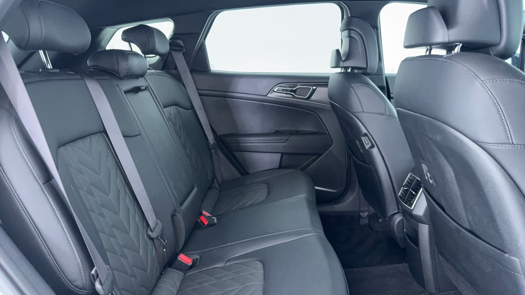 2024 Kia Sportage Sx+ (AWD), Automatic, 26788 km, Right Side Rear Door Cabin View