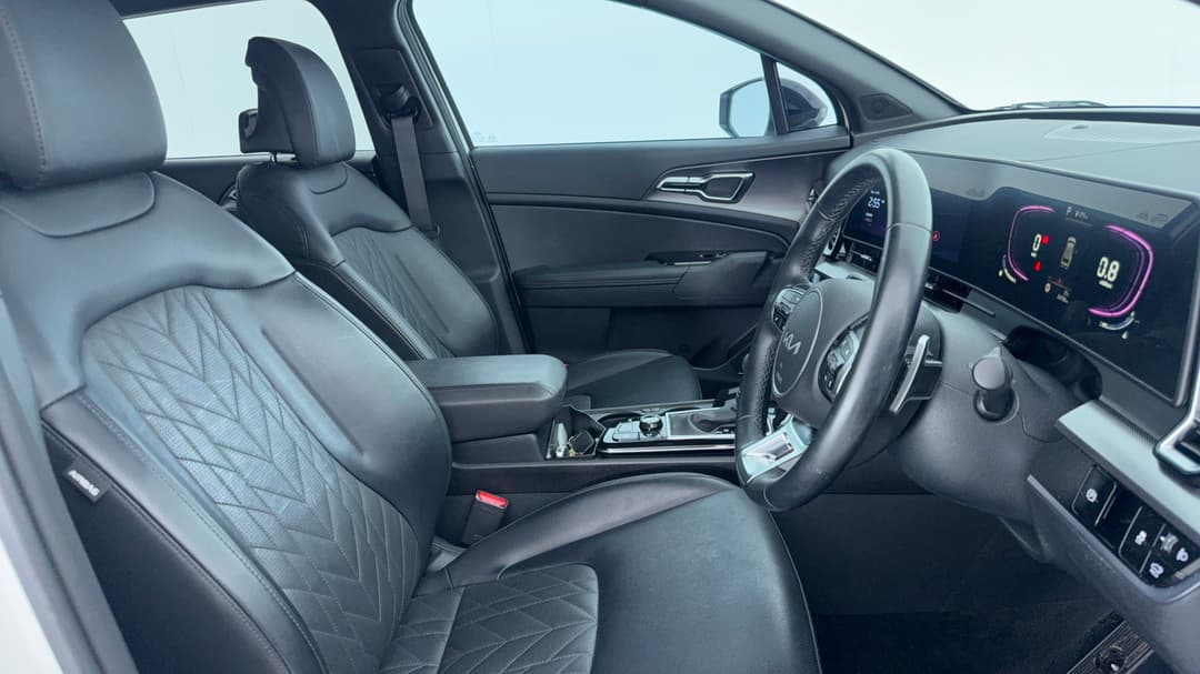 2024 Kia Sportage Sx+ (AWD), Automatic, 26788 km, Right Side Front Door Cabin View
