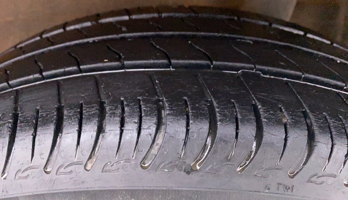 2019 Maruti S PRESSO VXI, Petrol, Manual, 23,545 km, Left Rear Tyre Tread