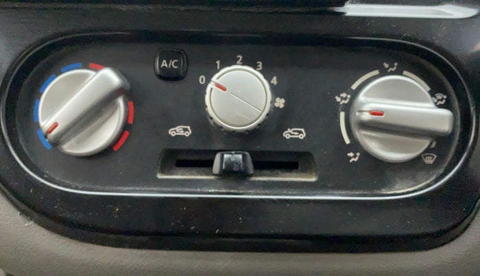 2016 Datsun Redi Go S, Petrol, Manual, 58,107 km, Dashboard - Air Re-circulation knob is not working