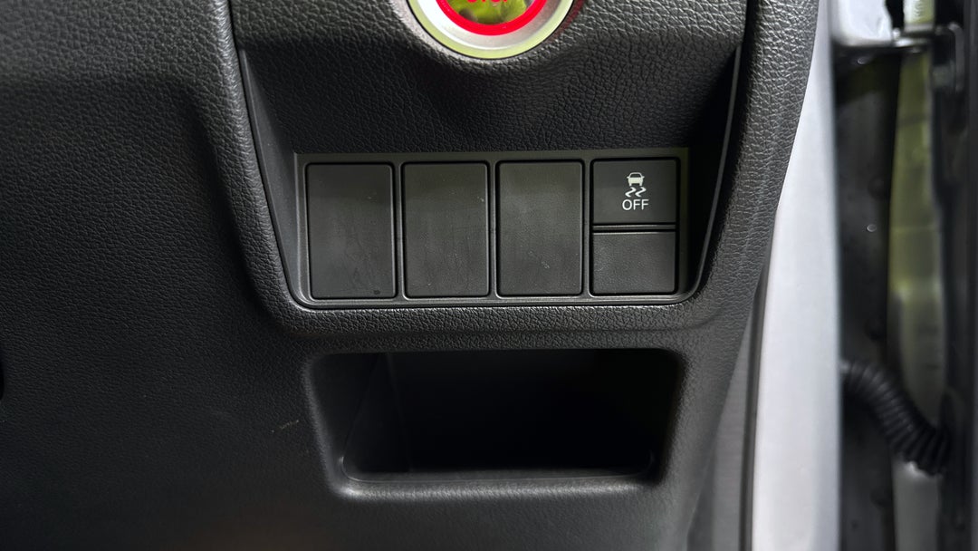 2018 Honda CR-V Vti-e7 (2WD), Automatic, 156087 km, Utility Switches/Buttons