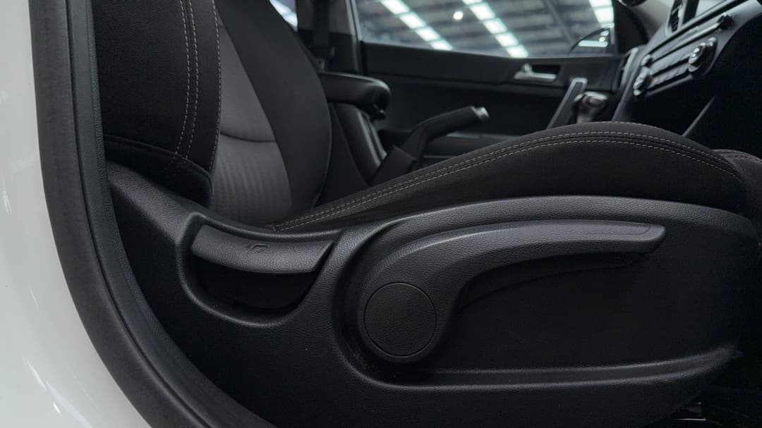 2018 Kia Sportage Si (FWD), Automatic, 84606 km, Drivers Side Adjustment Panel