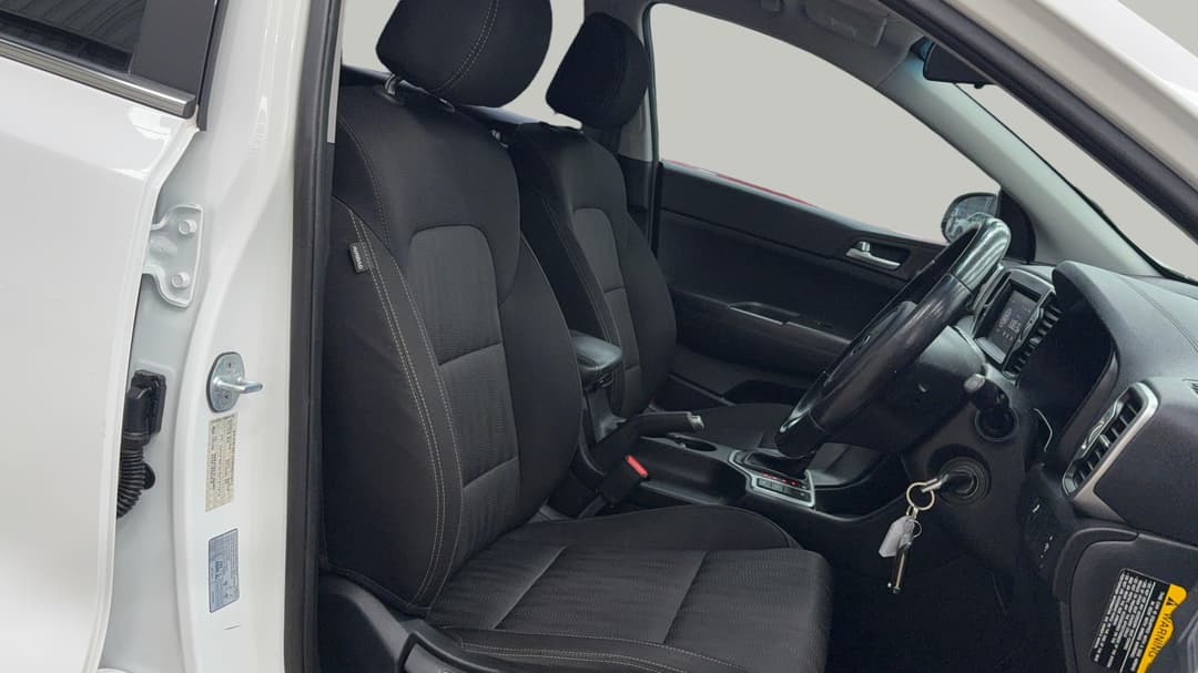 2018 Kia Sportage Si (FWD), Automatic, 84606 km, Right Side Front Door Cabin View