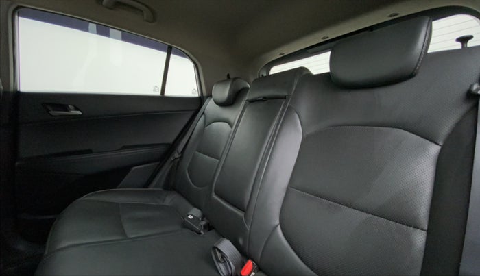2018 Hyundai Creta 1.6 SX (O) CRDI, Diesel, Manual, 60,805 km, Right Side Rear Door Cabin