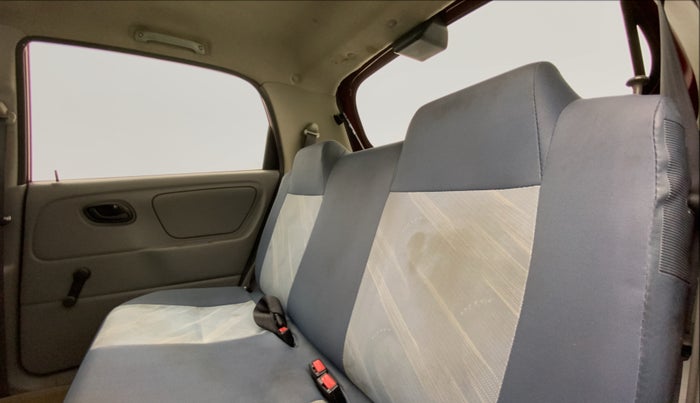 2014 Maruti Alto K10 LXI P, Petrol, Manual, 27,535 km, Right Side Rear Door Cabin