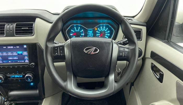 2020 Mahindra Scorpio S9, Diesel, Manual, 41,925 km, Steering Wheel Close Up