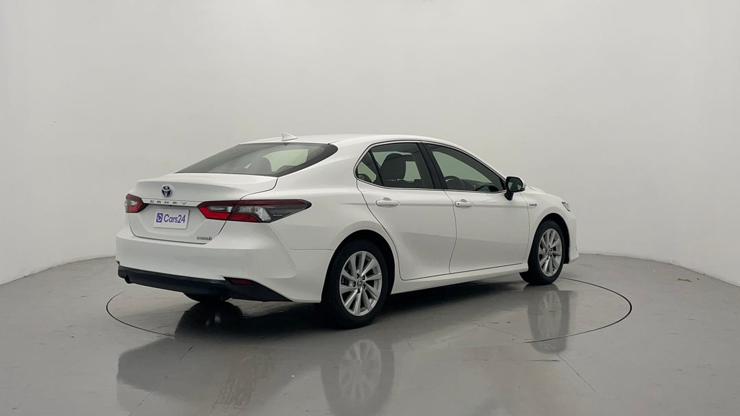 Right Back Diagonal (45- Degree) View