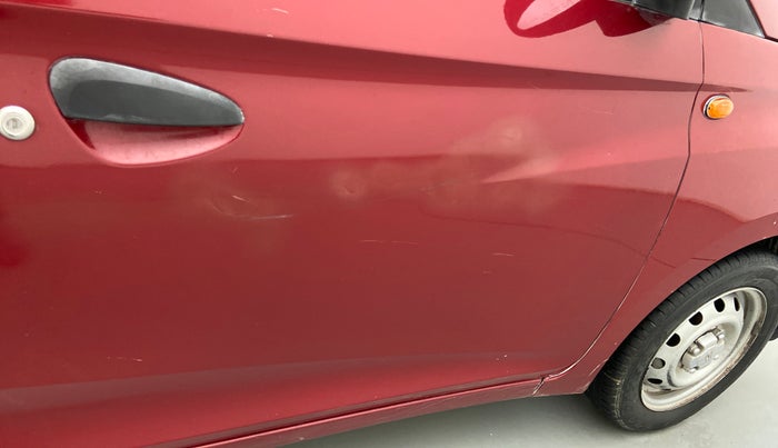 2018 Hyundai Eon ERA +, Petrol, Manual, 53,052 km, Driver-side door - Paint has faded