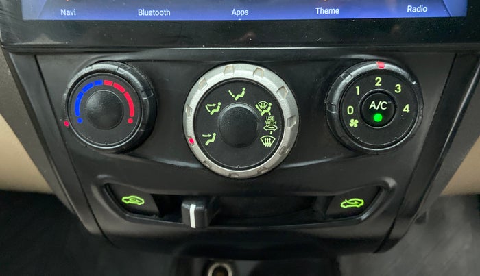 2018 Hyundai Eon ERA +, Petrol, Manual, 53,052 km, AC Unit - Directional switch has minor damage
