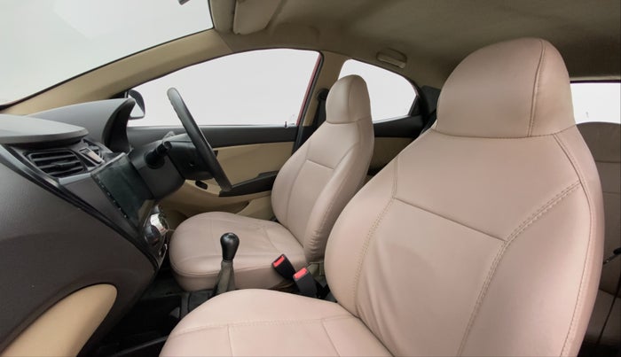 2018 Hyundai Eon ERA +, Petrol, Manual, 53,052 km, Right Side Front Door Cabin