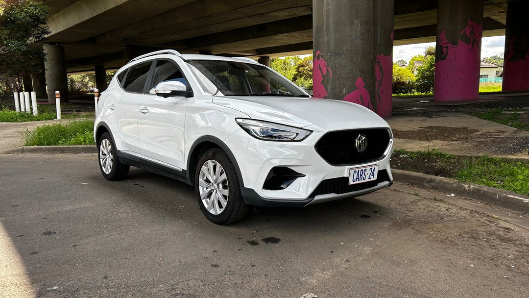 Right Front Diagonal (45- Degree) View