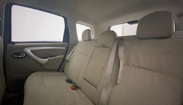 2014 Nissan Terrano XL (P), Petrol, Manual, 43,961 km, Right Side Rear Door Cabin