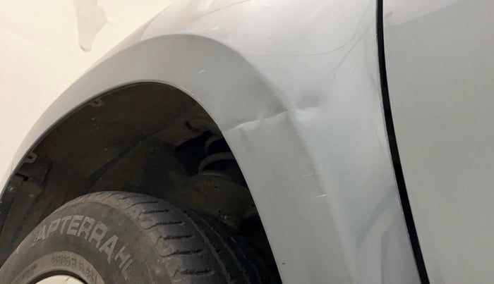 2014 Nissan Terrano XL (P), Petrol, Manual, 43,961 km, Left fender - Slightly dented