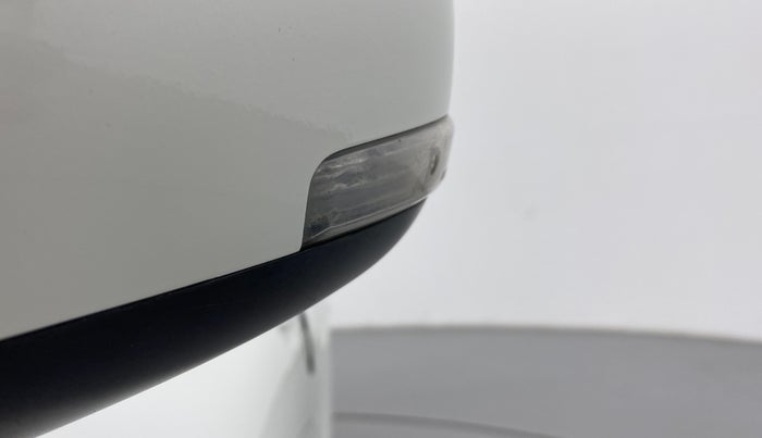 2018 Maruti Dzire VDI, Diesel, Manual, 90,122 km, Left rear-view mirror - Indicator light not working