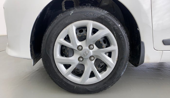2018 Hyundai Grand i10 SPORTZ (O) 1.2 KAPPA VTVT, CNG, Manual, 38,086 km, Left Front Wheel
