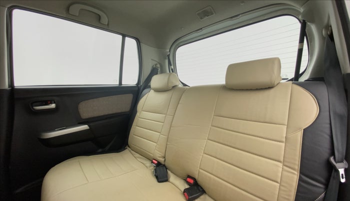 2015 Maruti Wagon R 1.0 VXI, Petrol, Manual, 16,443 km, Right Side Rear Door Cabin