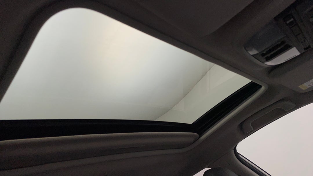 2018 Subaru XV 2.0i-s, Automatic, 99069 km, Interior Sunroof/Moonroof