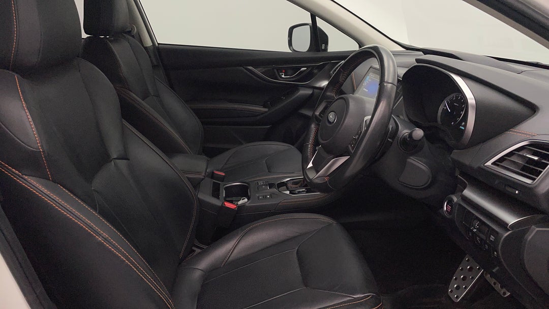 2018 Subaru XV 2.0i-s, Automatic, 99069 km, Right Side Front Door Cabin View