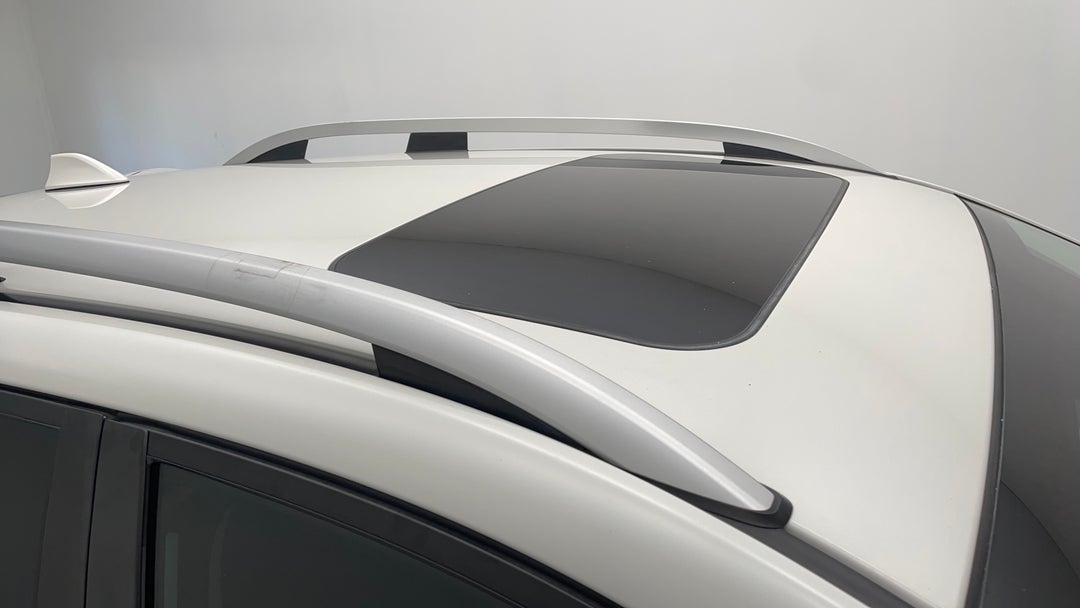 2018 Subaru XV 2.0i-s, Automatic, 99069 km, Roof/Sunroof View