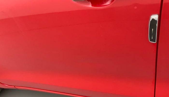 2018 Maruti Swift ZXI AMT, Petrol, Automatic, 89,728 km, Front passenger door - Slightly dented