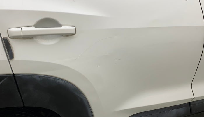 2022 Nissan MAGNITE XE, Petrol, Manual, 18,919 km, Right rear door - Minor scratches