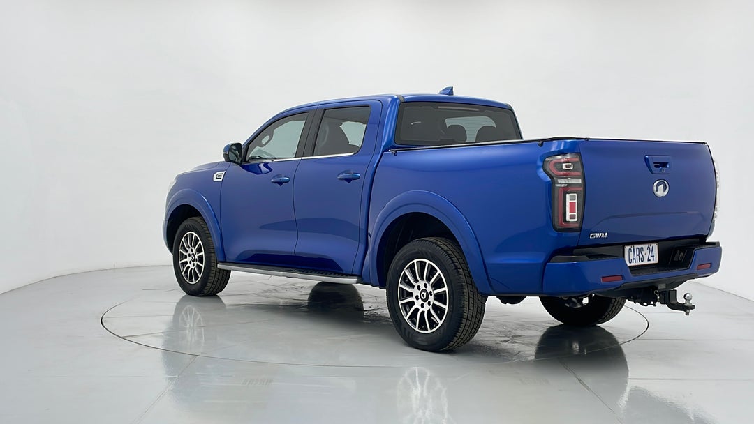 Left Back Diagonal (45- Degree) View