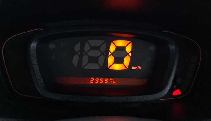 2016 Renault Kwid 1.0 RXT, Petrol, Manual, 29,597 km, Odometer Image