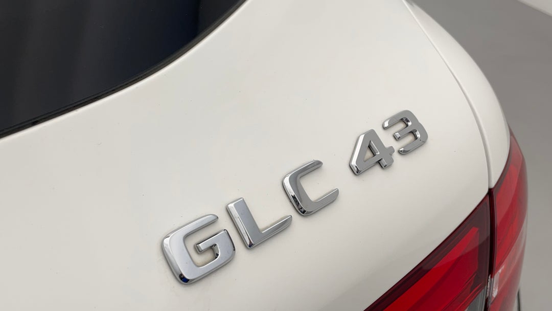 Badge (Boot Right Side)