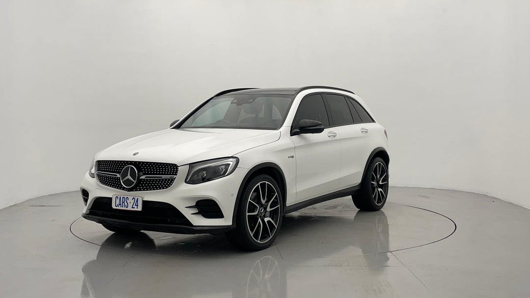 Left Front Diagonal (45- Degree) View