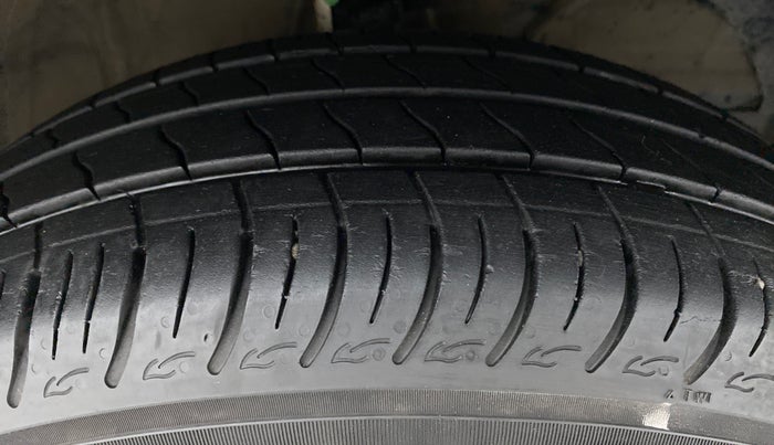 2019 Maruti Baleno DELTA 1.2 K12, Petrol, Manual, 16,211 km, Right Front Tyre Tread