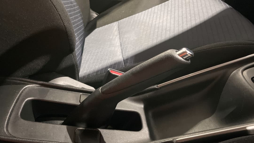 2022 Suzuki Baleno Gl, Automatic, 57867 km, Handbrake