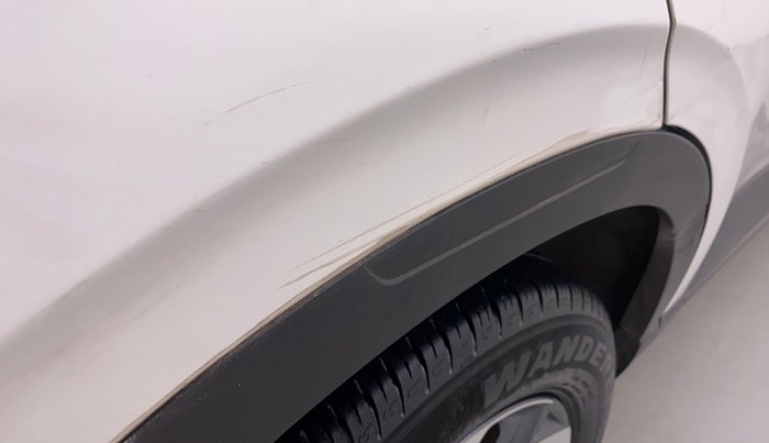 2020 Hyundai VENUE SX PLUS 1.0 TURBO DCT, Petrol, Automatic, 18,194 km, Right quarter panel - Minor scratches