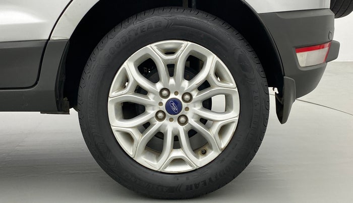 2015 Ford Ecosport 1.5 TITANIUM TI VCT AT, Petrol, Automatic, 79,727 km, Left Rear Wheel