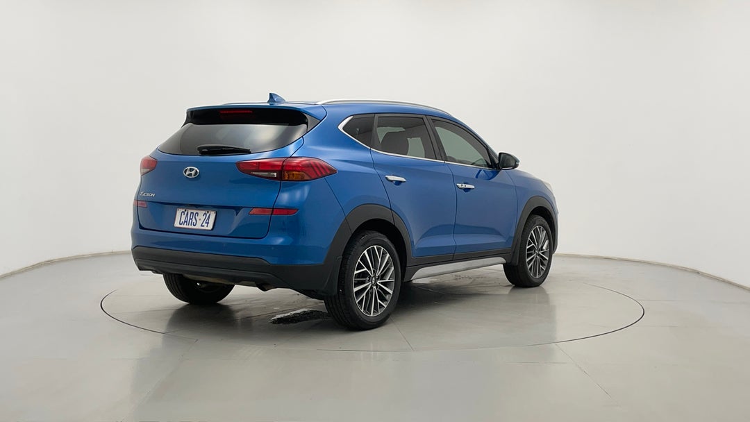 Right Back Diagonal (45- Degree) View