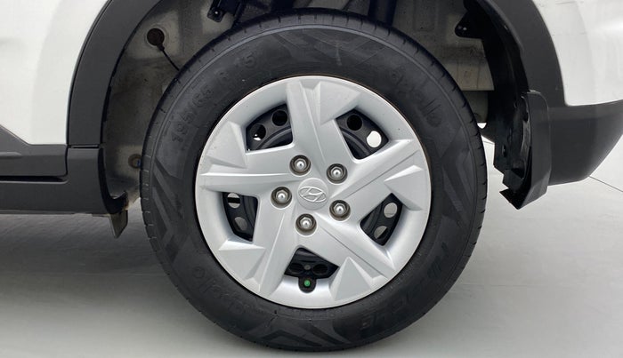 2020 Hyundai VENUE S MT 1.2 KAPPA, Petrol, Manual, 14,081 km, Left Rear Wheel