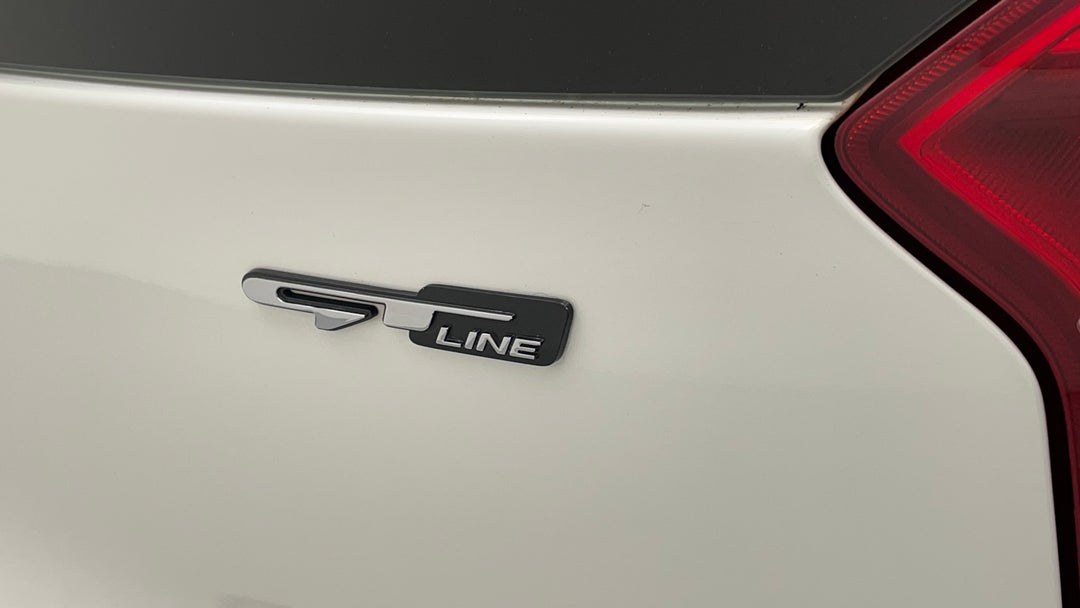 Badge (Boot Right Side)