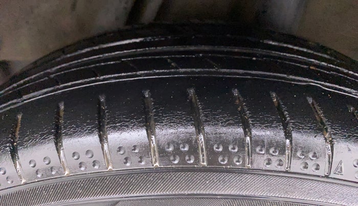2015 Honda City VX MT PETROL, Petrol, Manual, 72,170 km, Left Rear Tyre Tread