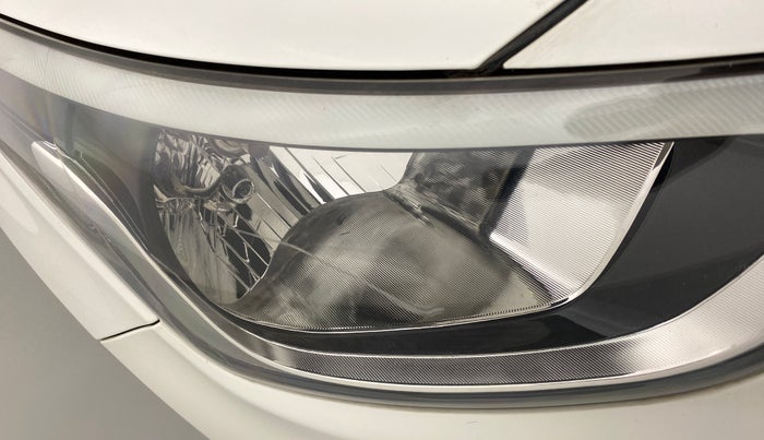 2017 Hyundai Elite i20 ASTA 1.2, Petrol, Manual, 22,008 km, Right headlight - Minor scratches