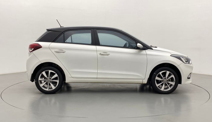 2017 Hyundai Elite i20 ASTA 1.2, Petrol, Manual, 22,008 km, Right Side View