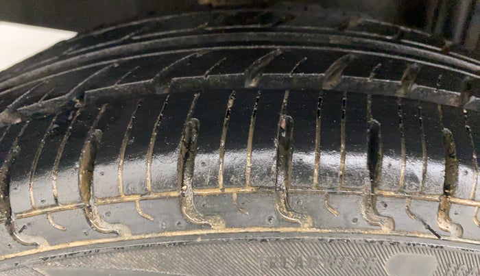 2019 Datsun Redi Go S 1.0, Petrol, Manual, 18,092 km, Right Rear Tyre Tread