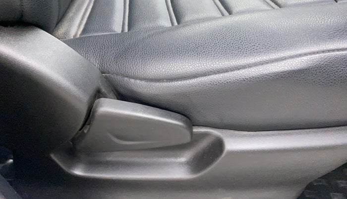 2019 Datsun Redi Go S 1.0, Petrol, Manual, 18,092 km, Driver Side Adjustment Panel
