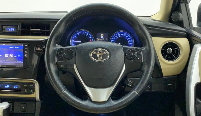 2017 Toyota Corolla Altis VL CVT PETROL, Petrol, Automatic, 86,409 km, Steering Wheel Close Up