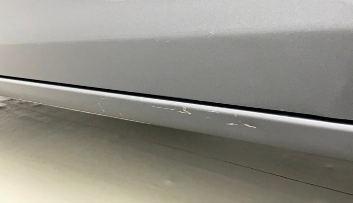 2017 Toyota Corolla Altis VL CVT PETROL, Petrol, Automatic, 86,409 km, Left running board - Slight discoloration