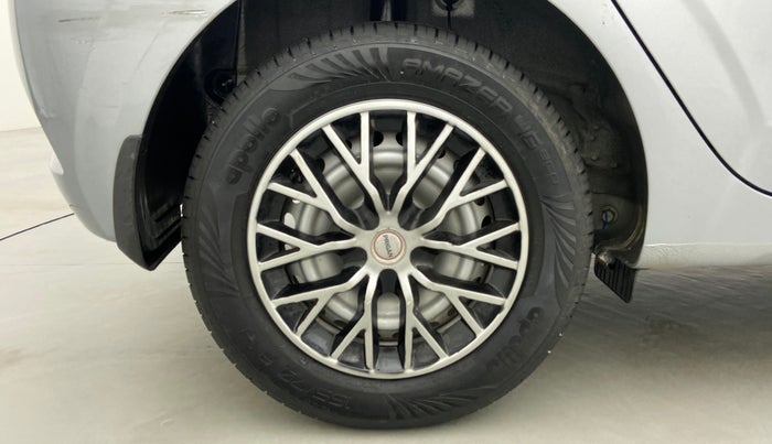 2021 Hyundai GRAND I10 NIOS ERA PETROL, Petrol, Manual, 10,127 km, Right Rear Wheel